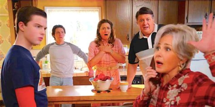 Unveiling Zoe Perry's Earnings Per Episode In Young Sheldon