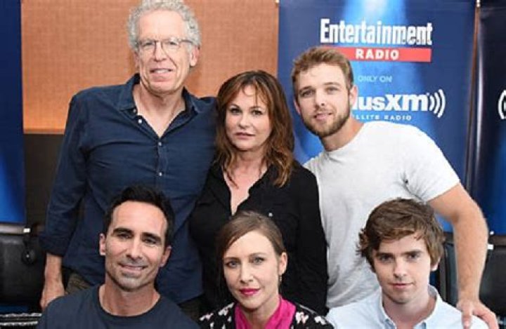Who Are Vera Farmiga Siblings? Meet Her Sisters and Brothers |