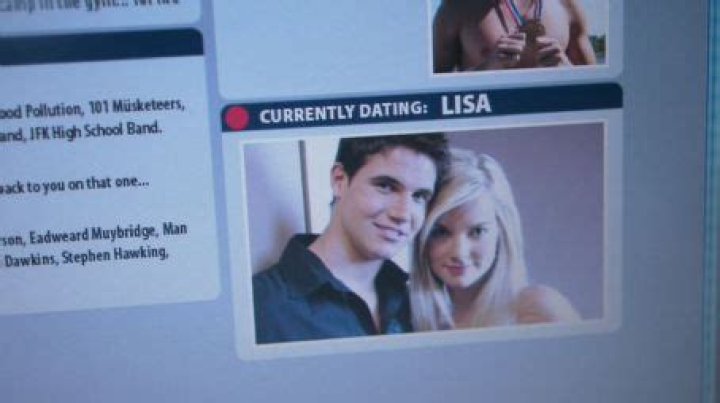 Who is Cindy Busby dating? Cindy Busby boyfriend, husband