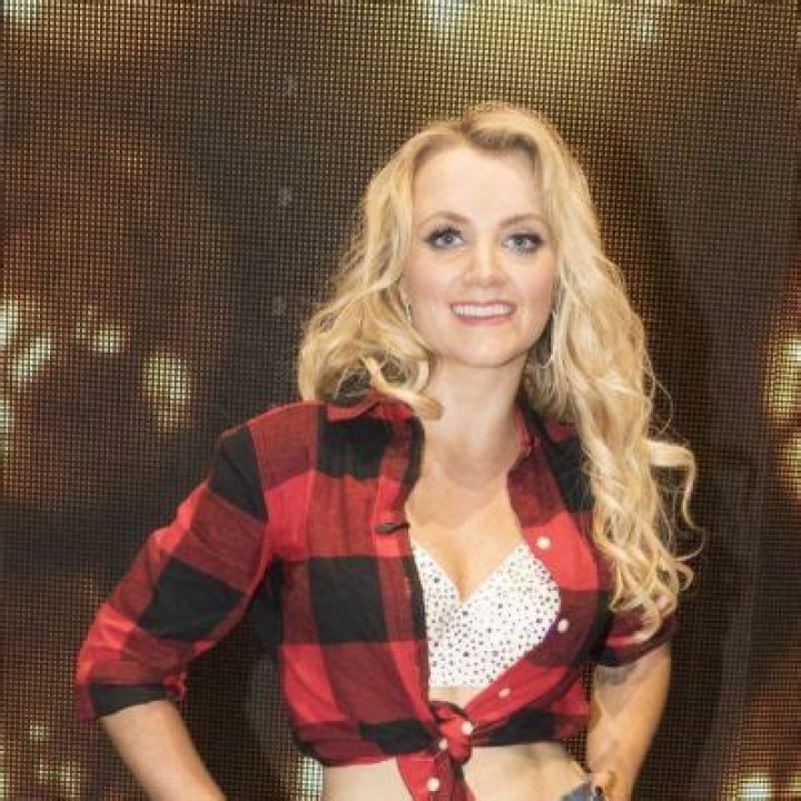 Who Is Evanna Lynch? Wiki, Age, Height, Husband, Net Worth, Ethnicity