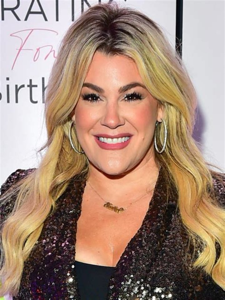 Who Is Heather McMahan? Fox Theatre Atlanta Actress Promotes On Old Navy Commercial