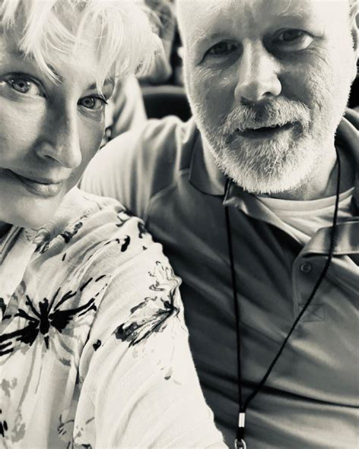 Who is Kim Gardner's Husband? Meet Mark Elliot