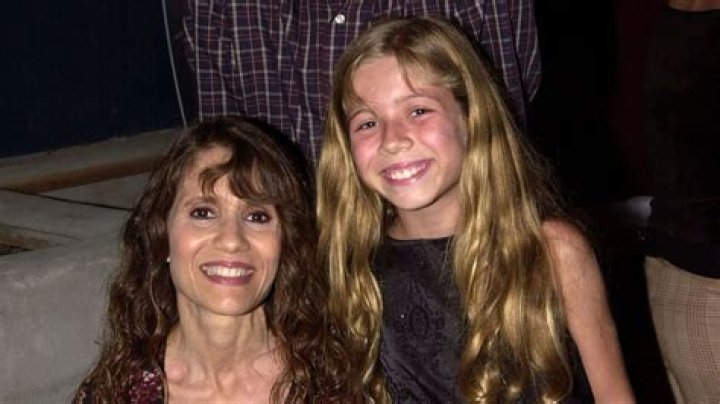 Who Is Scott McCurdy? Five Facts About Jennette Mccurdys Brother